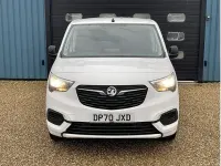 Used Vauxhall Combo Sportive 100 HP (73 kW) 2020 White Van