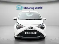 Used Toyota Aygo X-play 71 HP (52 kW) 2021 White Hatchback