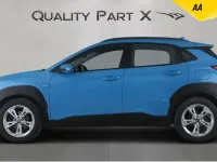 Używany Hyundai Kona SE 120 KM (88 kW) 2023 Niebieski SUV