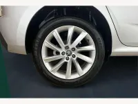 Gebraucht Skoda Kamiq SE 95 PS (69 kW) 2025 Silber SUV