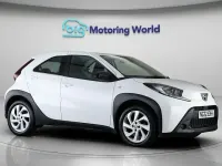 Usado Toyota Aygo X PURE 72 HP (52 kW) 2025 SUV