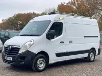 Begagnad Vauxhall Movano 2019 Vit Minibuss