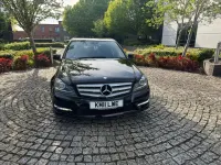 Używany Mercedes C220 2011 Czarny Sedan/Limuzyna