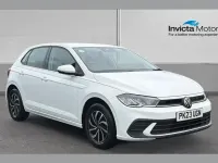 Begagnad VW Polo Life 95 HK (69 kW) 2023 Vit Halvkombi