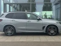 Usado BMW X5 M Sport 294 HP (216 kW) 2024 Cinzento SUV