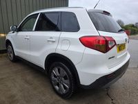 Used Suzuki Vitara SZ-T 120 HP (88 kW) 2017 White SUV