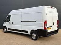 Used Peugeot Boxer Premium 140 HP (102 kW) 2023 White Van