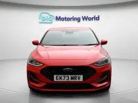 Used Ford Focus ST-Line 125 HP (91 kW) 2023 Red Hatchback