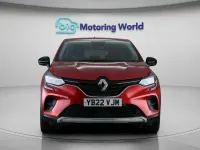Second-hand Renault Captur Iconic 145 CP (106 kW) 2022 Roșu SUV