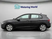 Używany VW Golf VIII S 2022 Czarny Hatchback