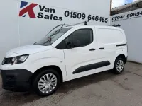 Used Peugeot Partner 131 HP (96 kW) 2020 White MPV
