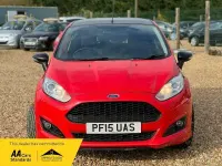 Used Ford Fiesta Zetec 2015 Red Hatchback