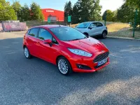 Used Ford Fiesta Titanium 96 HP (70 kW) 2012 Red Hatchback