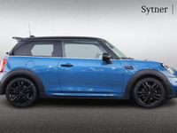 Usado Mini Cooper Hatch 134 HP (98 kW) 2023 Azul Citadino