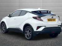 Used Toyota C-HR 120 HP (88 kW) 2018 Pure white SUV