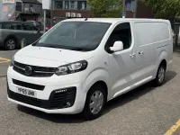 Gebraucht Vauxhall Vivaro Sportive 100 PS (73 kW) 2019 Weiß Van / Kleinbus