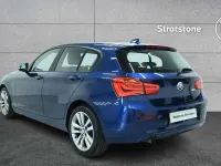Usado BMW 118 Sport Line 134 HP (98 kW) 2019 Azul Citadino