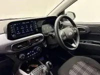Usado Hyundai i10 Premium 79 HP (58 kW) 2025 Verde Citadino