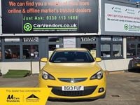 Used Vauxhall Astra GTC SRi 180 HP (132 kW) 2013 Yellow Hatchback