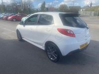 Used Mazda 2 Edition 2014 White Hatchback