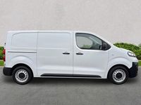 New Vauxhall Vivaro 100 kW (136 HP) 2025 White MPV
