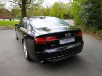Used Audi S8 Comfort 520 HP (382 kW) 2016 Black Sedan