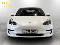 Używany Tesla Model 3 Standard Range 366 kW (498 KM) 2021 Biały Sedan/Limuzyna