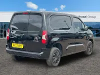 Used Citroën Berlingo 130 HP (95 kW) 2023 Black MPV