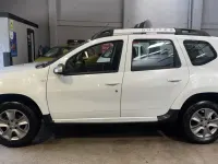 Used Dacia Duster Lauréate 110 HP (80 kW) 2018 White SUV