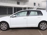 Begagnad VW Golf VII SE 150 HK (110 kW) 2017 Vit Halvkombi