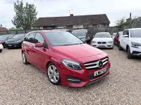Used Mercedes B180 2018 Red Hatchback
