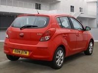 Käytetty Hyundai i20 Active 85 HP (62 kW) 2014 Punainen Viistoperä