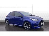 Used Toyota Yaris Hybrid 116 HP (85 kW) 2020 Blue Hatchback