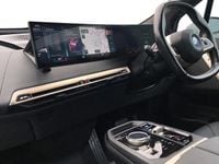 Usado BMW iX Comfort Edition 239 kW (326 HP) 2022 Branco SUV