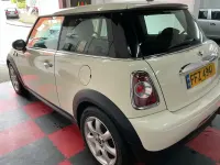 Used Mini One D Hatch 90 HP (66 kW) 2011 White Hatchback