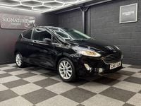 Usado Ford Fiesta Titanium 100 CV (73 kW) 2018 Negro Utilitario
