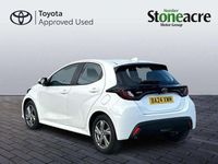 Used Toyota Yaris Hybrid 116 HP (85 kW) 2024 White Hatchback