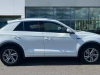 Used VW T-Roc R-line 150 HP (110 kW) 2024 Pure white SUV