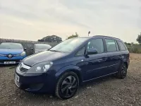 Used Vauxhall Zafira 115 HP (84 kW) 2013 Blue MPV