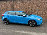 Used Volvo V40 R-Design 190 HP (139 kW) 2016 Blue Hatchback