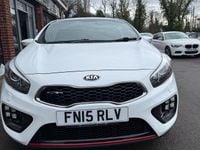 Used Kia ProCeed GT 204 HP (150 kW) 2015 White Hatchback