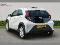 Used Toyota Aygo X PURE 72 HP (52 kW) 2023 White SUV