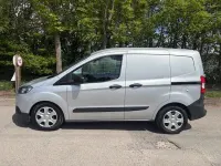 Second-hand Ford Transit Trend 100 CP (73 kW) 2020 Argintiu Van