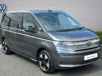 Begagnad VW Multivan Style 150 HK (110 kW) 2025 Grå Minibuss