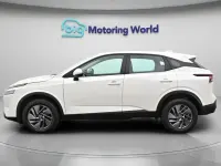 Used Nissan Qashqai Acenta Premium 140 HP (102 kW) 2023 White SUV