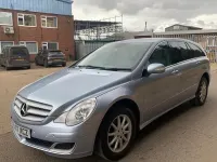 Used Mercedes R320 SE 220 HP (161 kW) 2007 Blue Estate