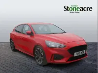 Used Ford Focus ST-Line X 182 HP (133 kW) 2019 Red Hatchback