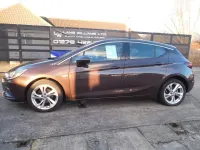 Used Vauxhall Astra SRi 150 HP (110 kW) 2017 Brown Hatchback