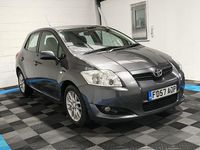Used Toyota Auris 124 HP (91 kW) 2007 Grey Hatchback