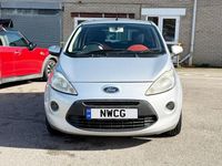 Usado Ford Ka Titanium 75 HP (55 kW) 2010 Prateado Citadino